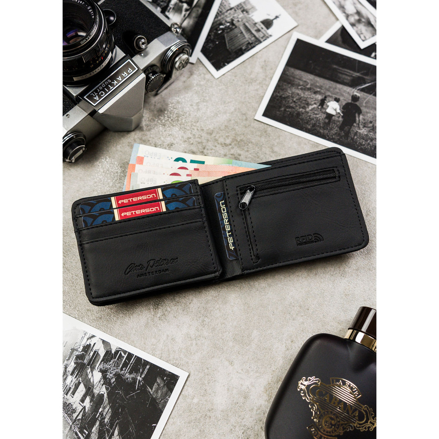 Czarny, kompaktowy portfel męski wykonany ze skóry ekologicznej - Peterson
