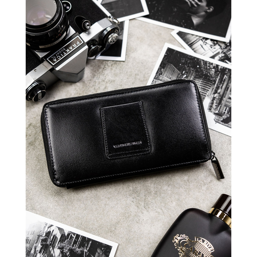 Skórzana, dwukomorowa, czarna saszetka męska z systemem RFID - Rovicky