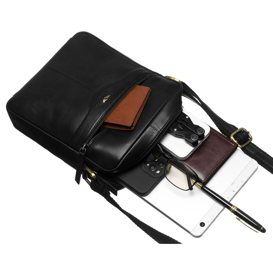 Jednokomorowa listonoszka męska ze skóry naturalnej w czarnym kolorze - Peterson