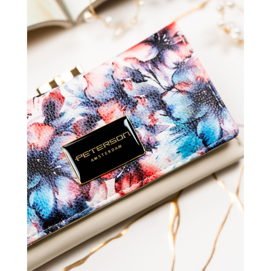 Portfel damski wykonany ze skóry naturalnej i ekologicznej wyposażony w system RFID - Peterson