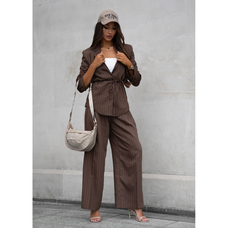 Listonoszka damska w beżowym kolorze wykonana z nylonu - Peterson