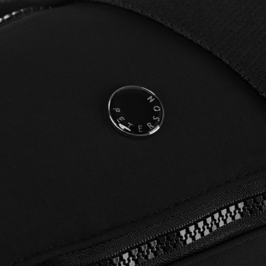 Pojemna nerka damska z poliestru w czarnym kolorze - Peterson