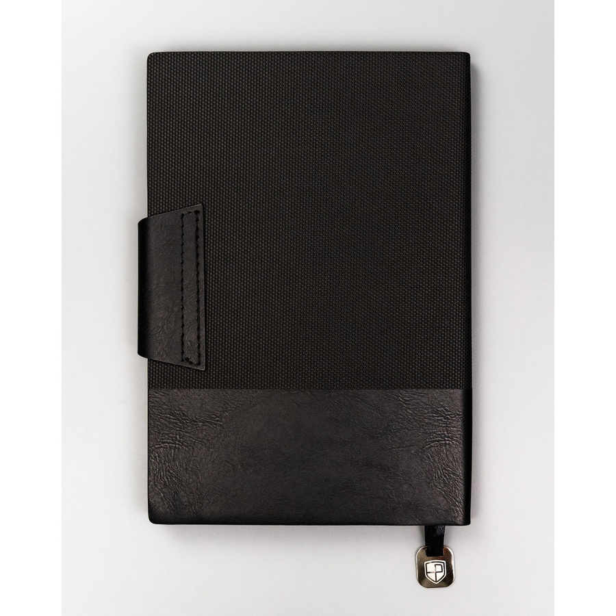 Czarny notatnik w formacie A5 z magnetycznym zapięciem - Peterson