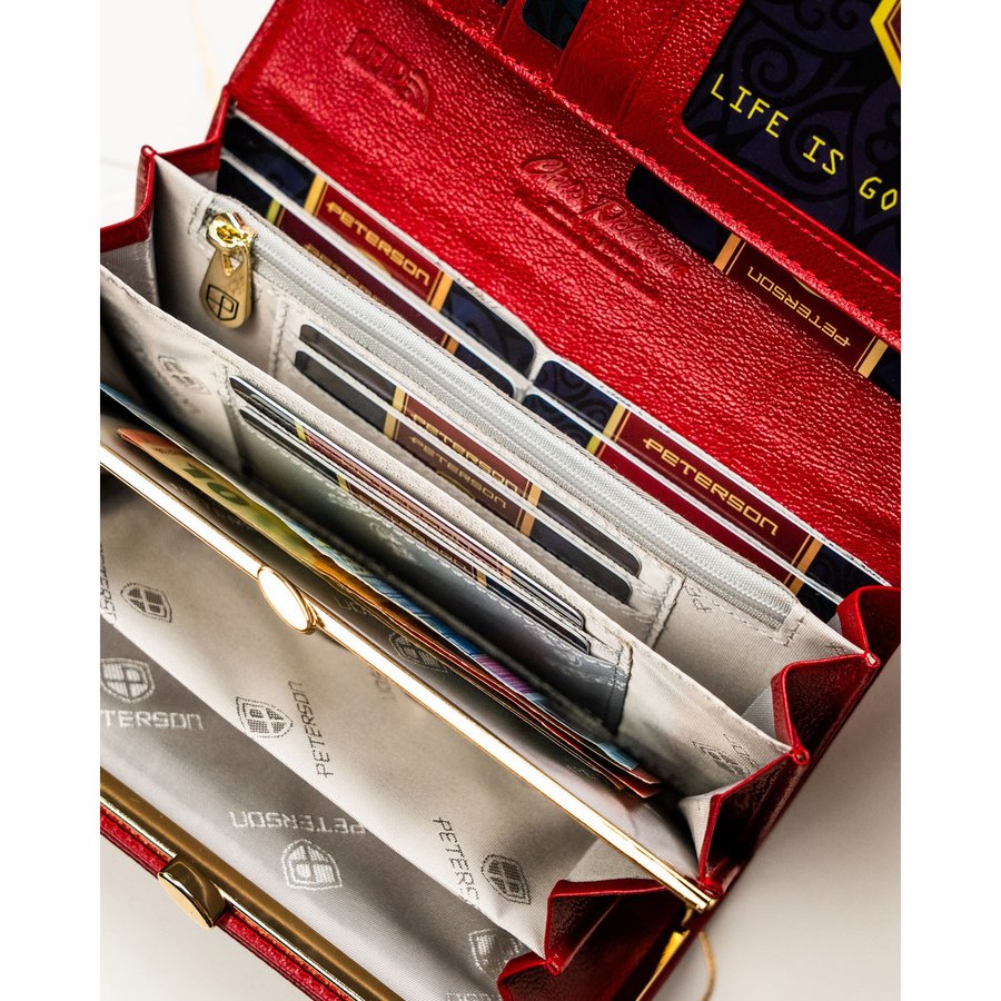 Czerwony portfel damski ze skóry naturalnej i ekologicznej zamykany zatrzaskiem - Peterson