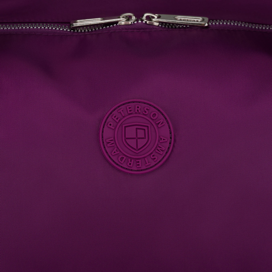 Sportowa torba treningowa z poliestru w fioletowym kolorze - Peterson