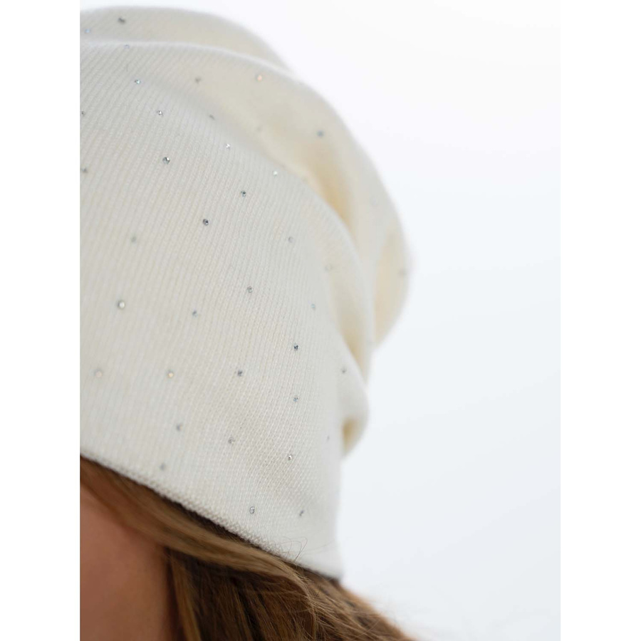 Biała czapka damska z kryształkami na zimę - Peterson