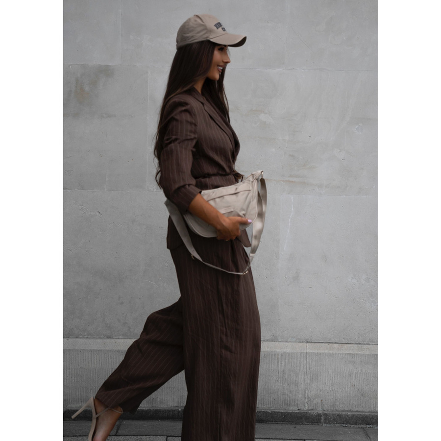 Listonoszka damska w beżowym kolorze wykonana z nylonu - Peterson