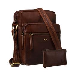 Miejska torba męska ze skóry naturalnej w brązowym kolorze, zawieszona na regulowanym pasku - Peterson