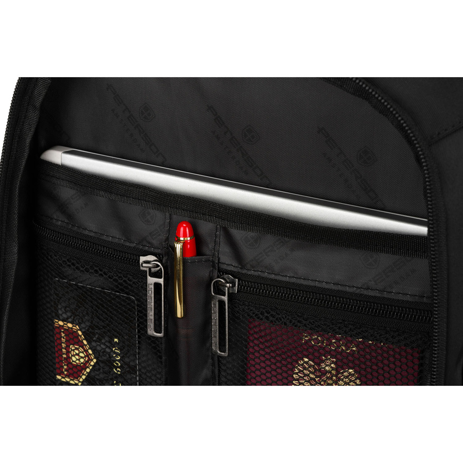 Czarny plecak podróżny z poliestru idealny na bagaż podręczny - Peterson