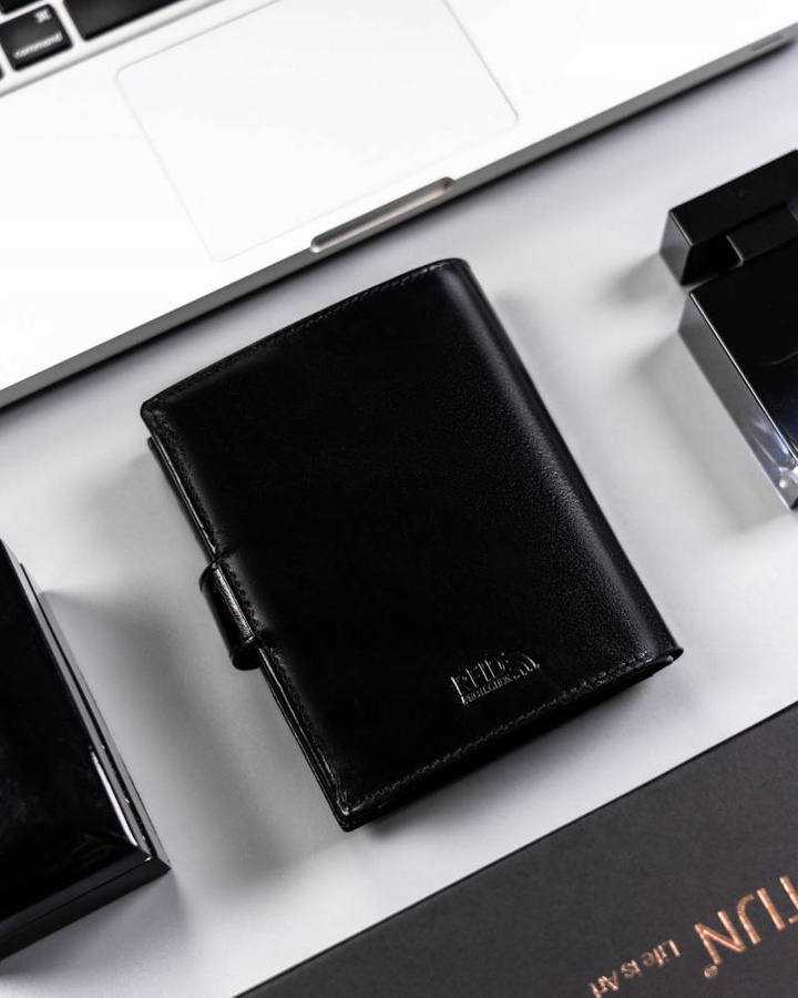 Klasyczny, skórzany portfel męski na zatrzask - Peterson