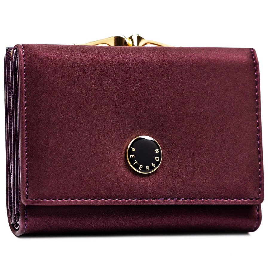 Średniej wielkości portfel damski wykonany ze skóry naturalnej i ekologicznej w fioletowym kolorze - Peterson
