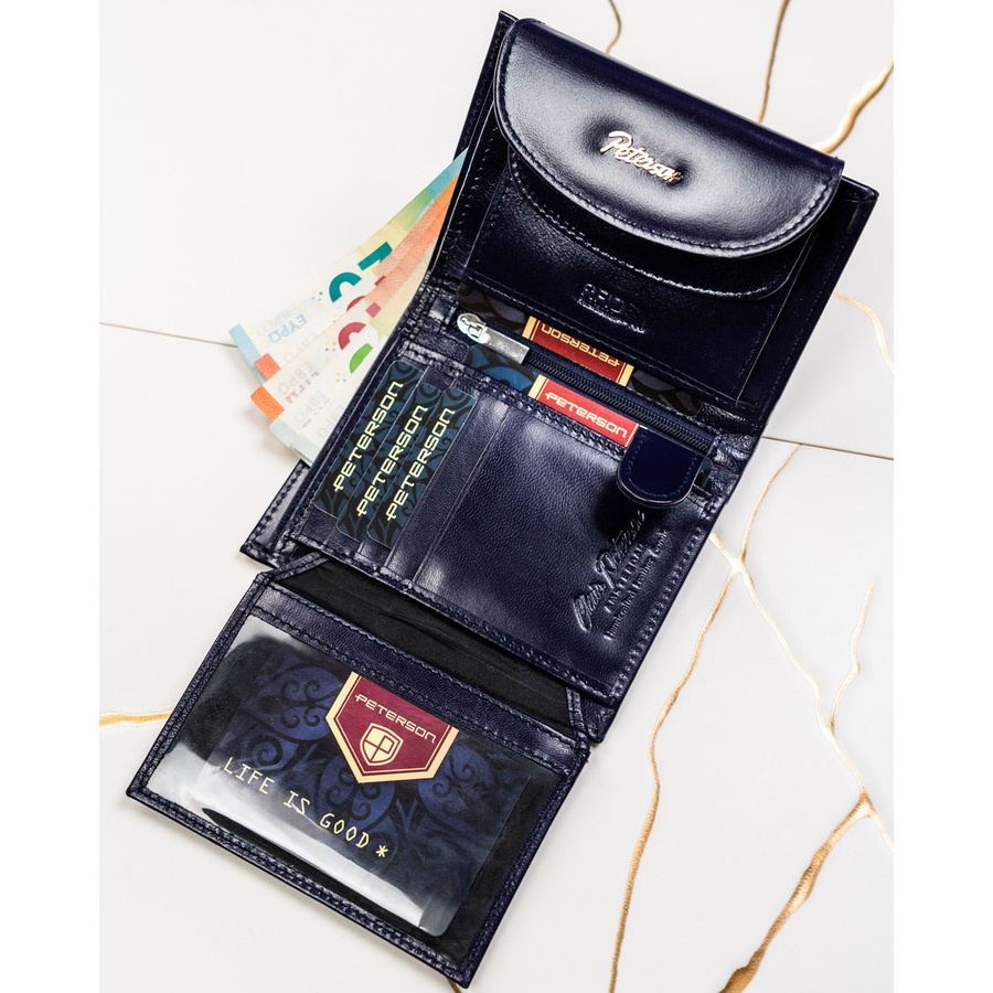 Mały, skórzany portfel damski w fioletowym kolorze - Peterson