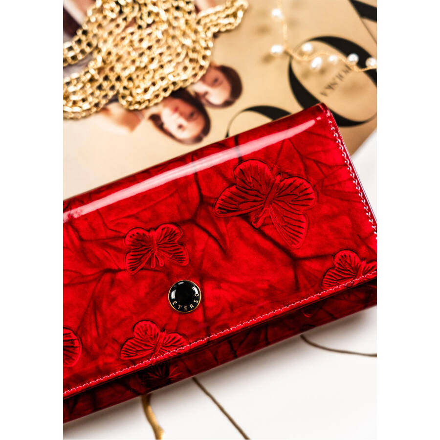 Czerwony lakierowany portfel damski w motyle na karty - Peterson
