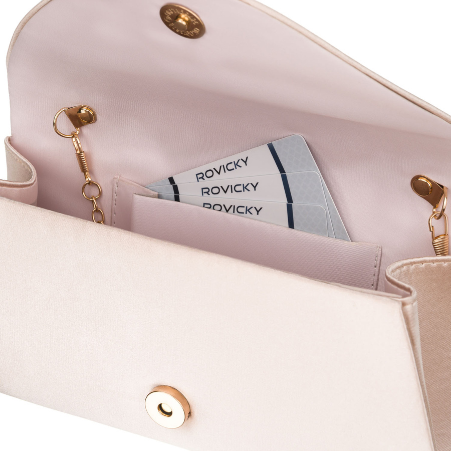 Elegancka kopertówka damska w beżowym kolorze wykonana z tkaniny syntetycznej i zawieszona na łańcuszku - Rovicky