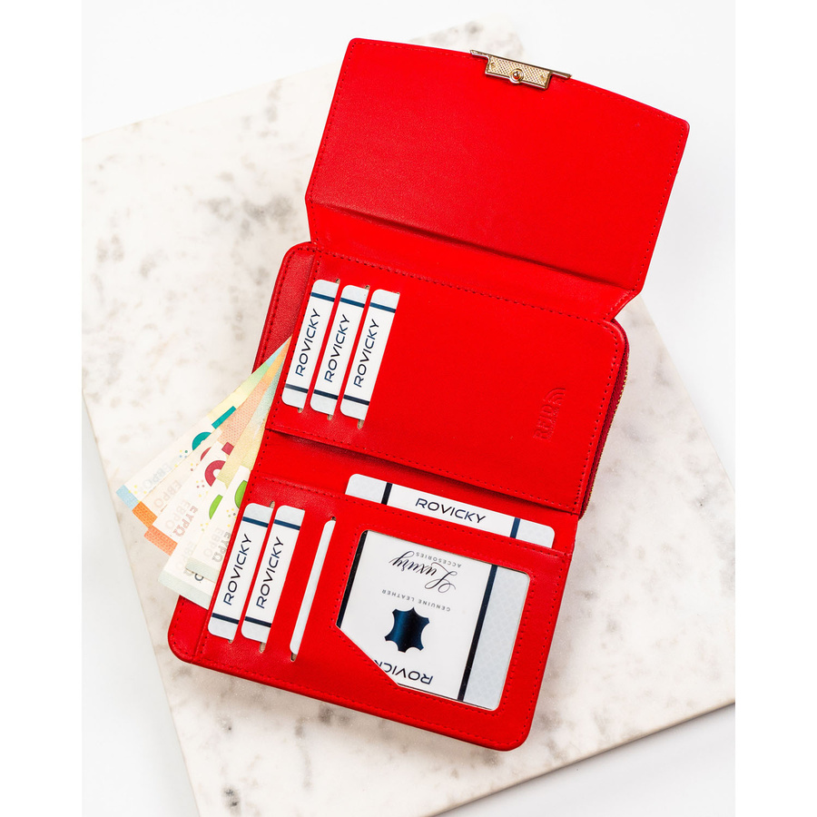 Czerwony, średni portfel damski ze skóry ekologicznej zamykany na zatrzask - Rovicky