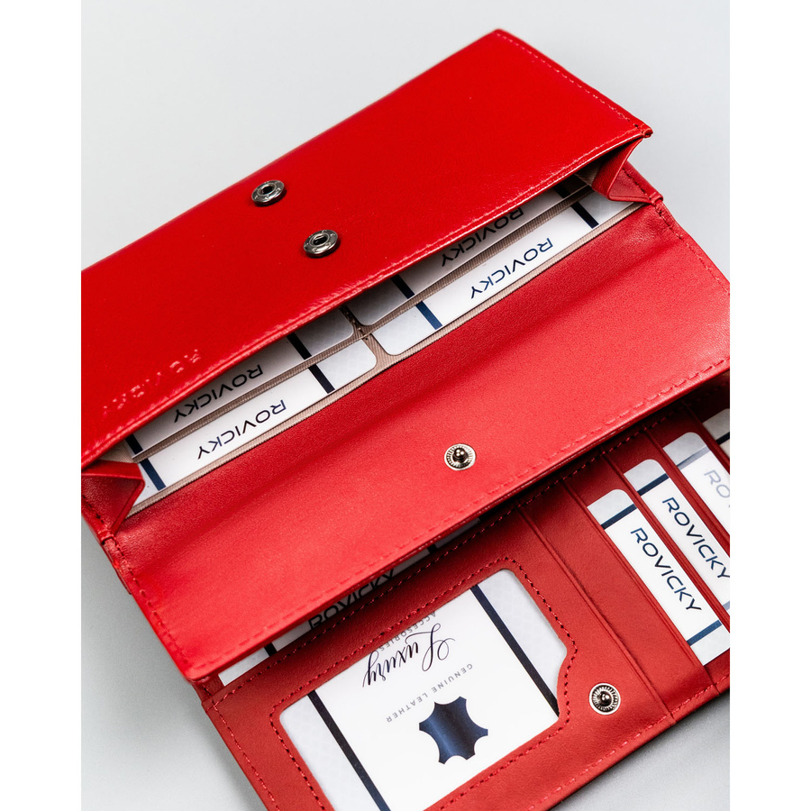 Duży, czerwony portfel damski ze skóry naturalnej i ekologicznej wyposażony w system RFID - Rovicky