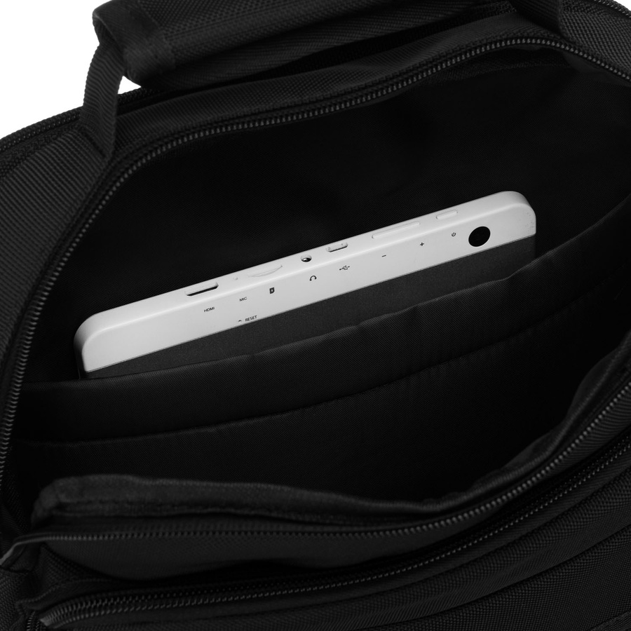 Praktyczna listonoszka z cordury w czarnym kolorze zamykana suwakiem, dwukomorowa - Peterson