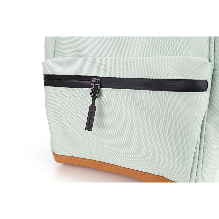 Pojemny plecak damski w miętowym kolorze zamykany suwakiem - Himawari