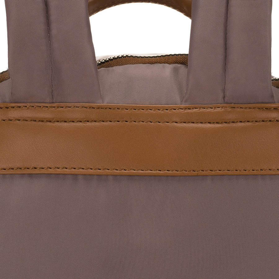 Dwukomorowy plecak damski z poliestru w beżowym kolorze - Peterson