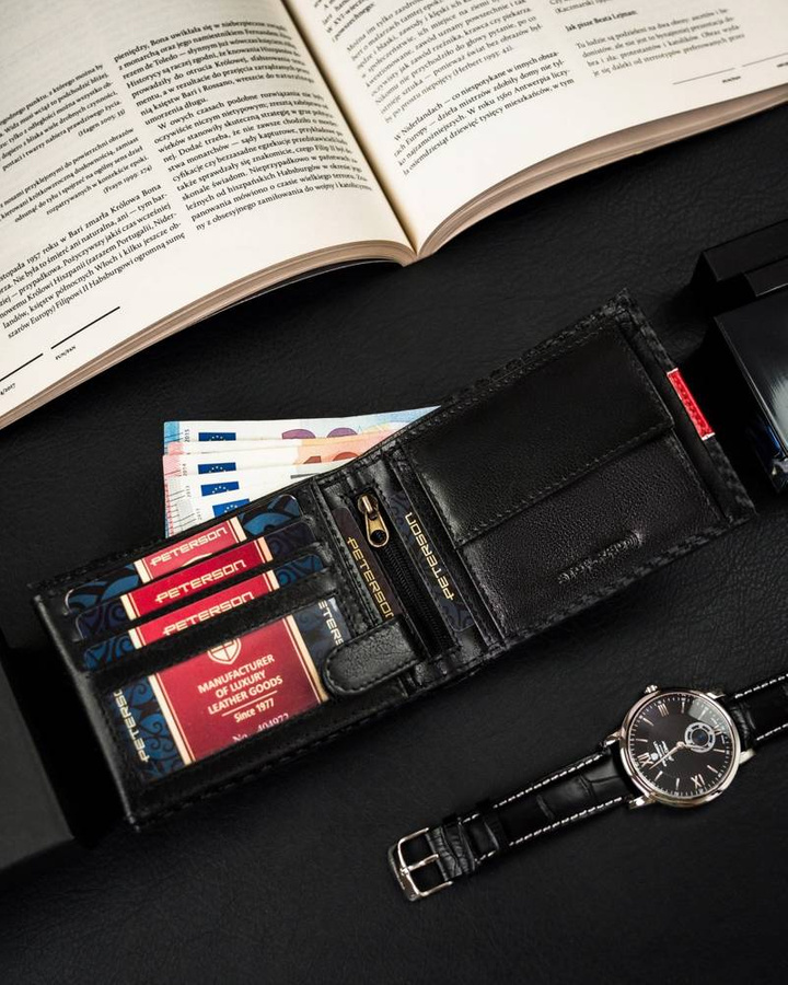 Portfel męski ze skóry naturalnej bez zapięcia - Peterson