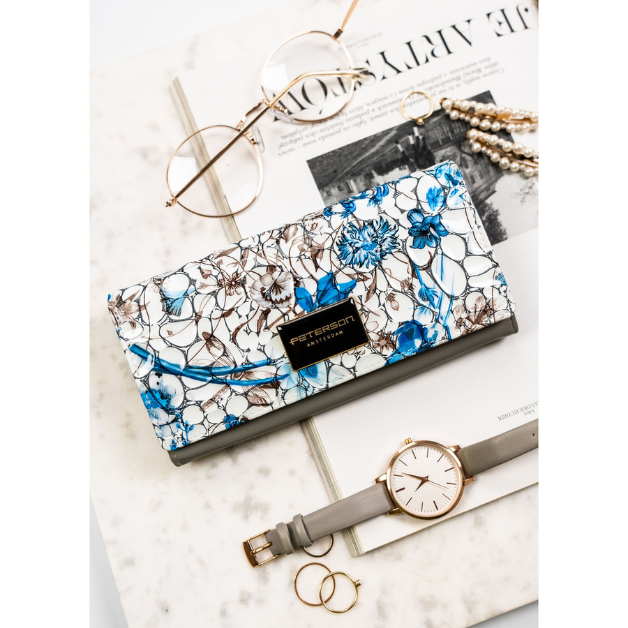 Poziomy portfel damski w kwiatowy wzór z wewnętrzną kieszonką na suwak - Peterson