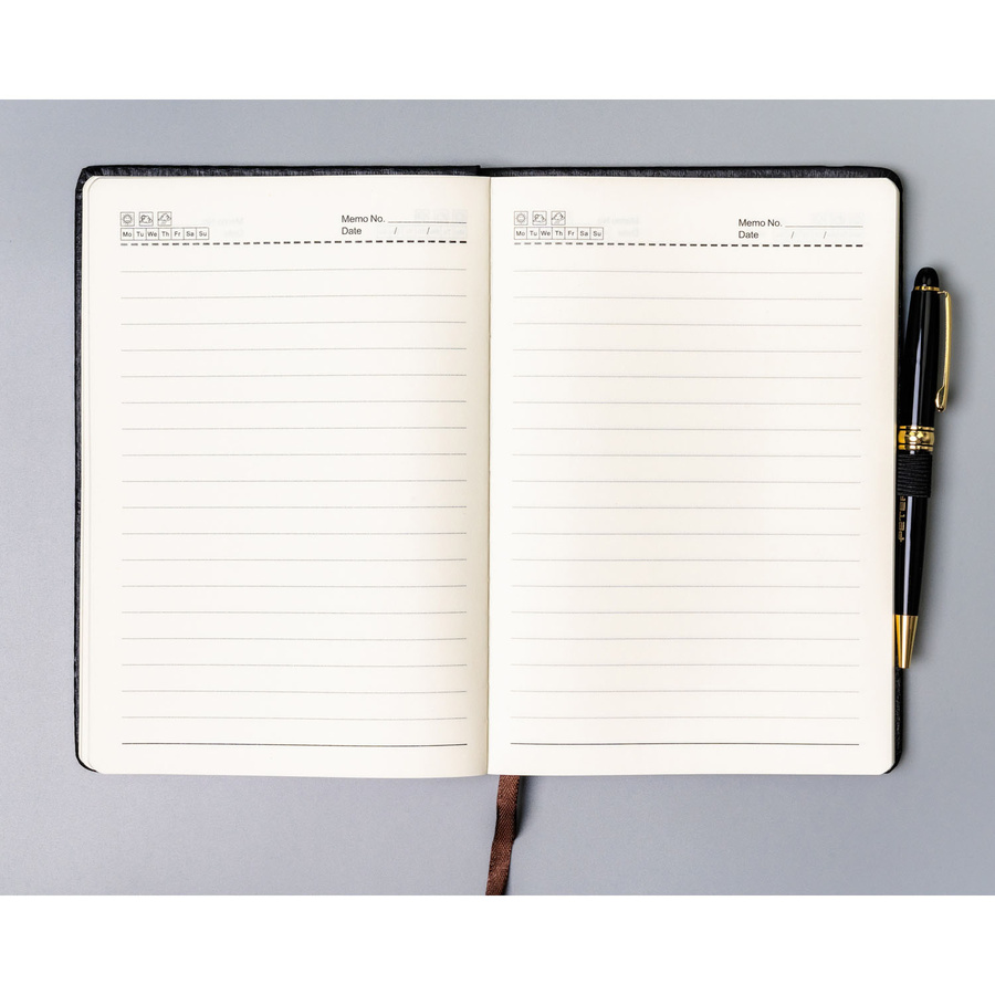 Czarny notes w formacie A5 zadrukowany w linie - Peterson