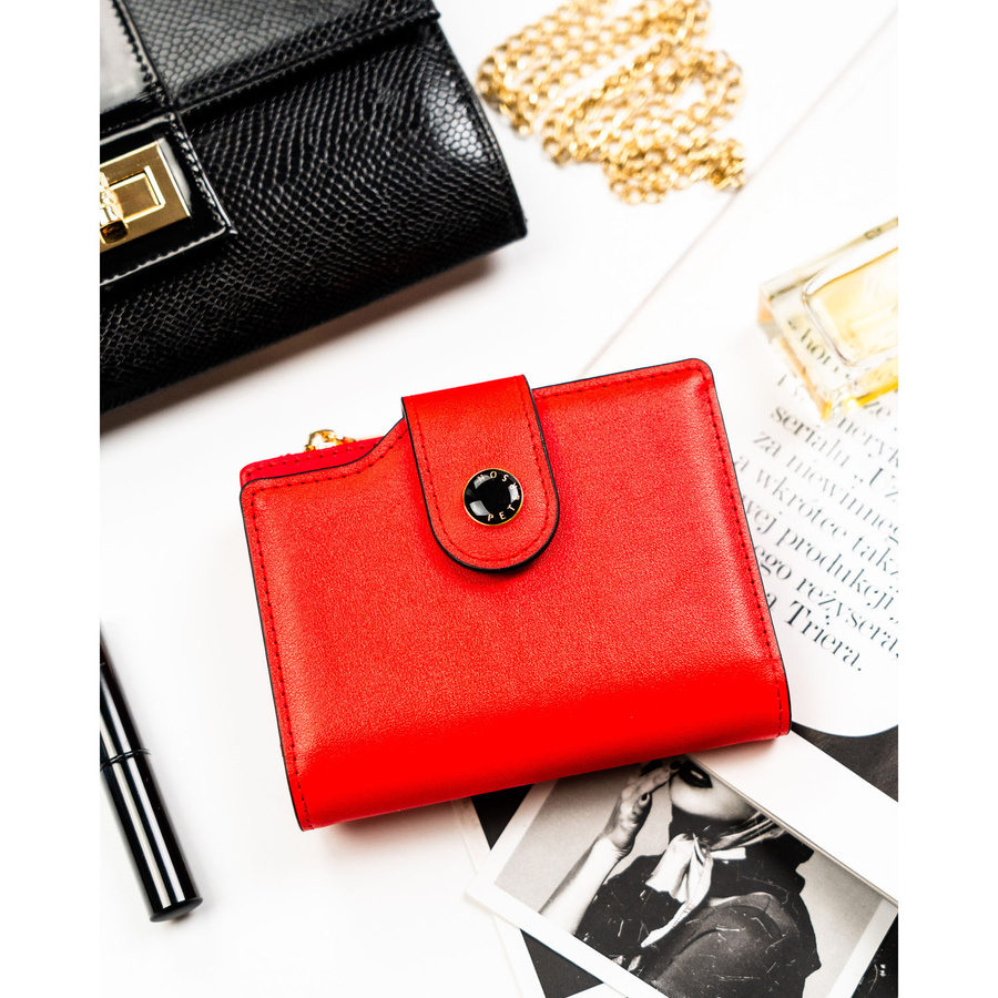 Czerwony portfel damski ze skóry ekologicznej zamykany na suwak i zatrzask - Peterson