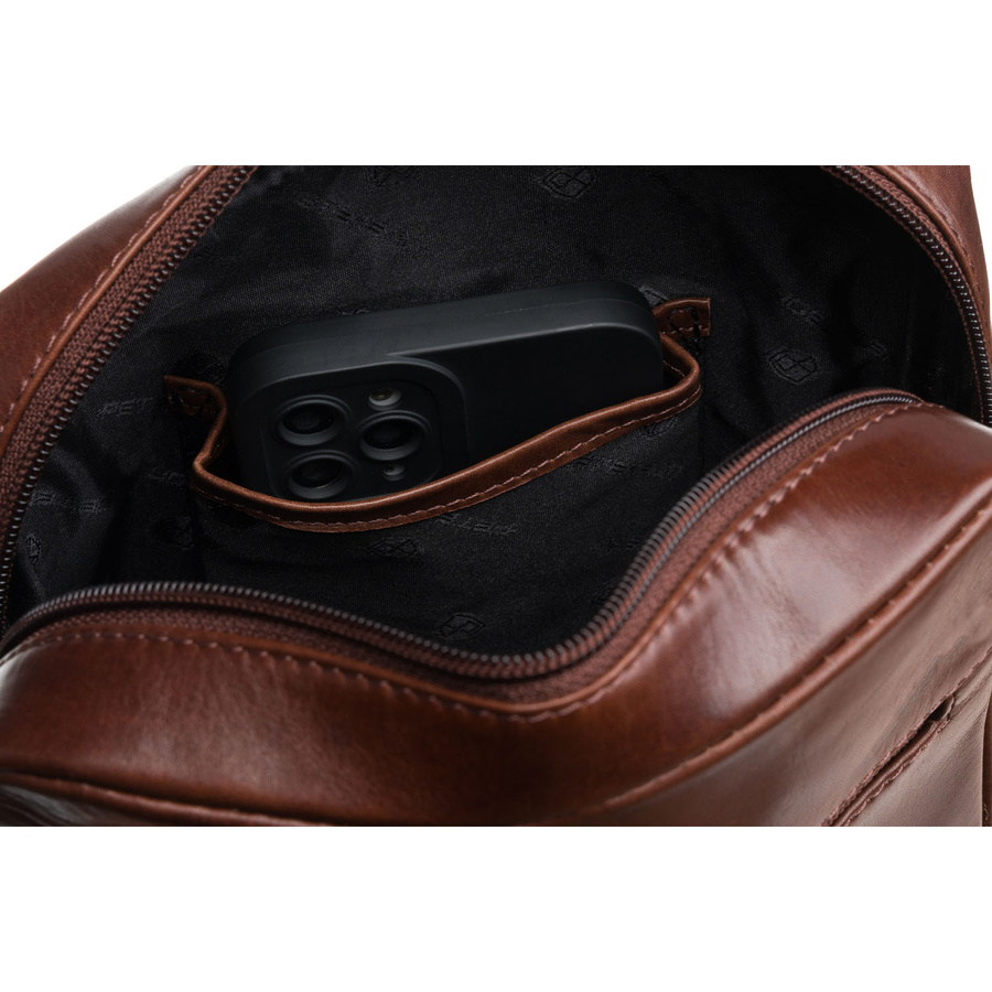 Skórzana, brązowa torebka męska zawieszona na pasku. W zestawie saszetka na klucze - Peterson