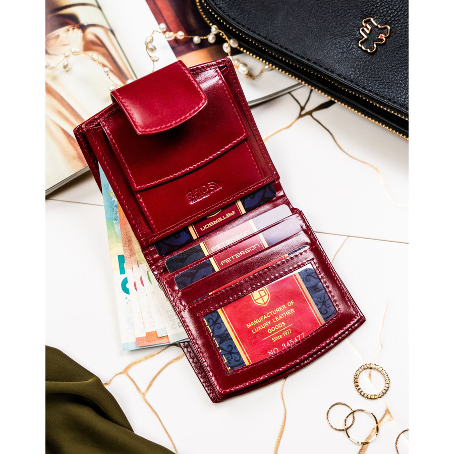 Czerwony, skórzany portfel damski z systemem RFID - Peterson