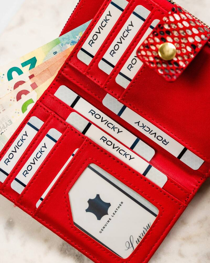 Pionowy, średni portfel damski ze skóry ekologicznej - Rovicky