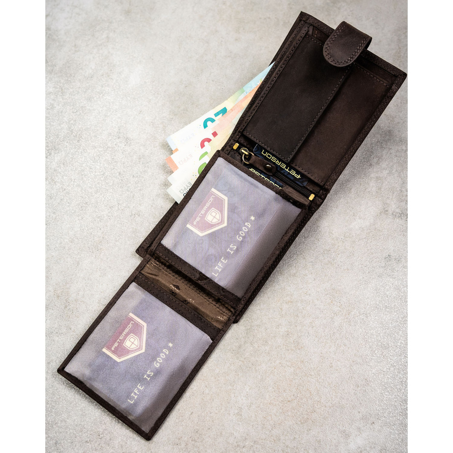 Poziomy portfel męski ze skóry naturalnej w brązowym kolorze zamykany na zatrzask, w zestawie z brelokiem - Peterson