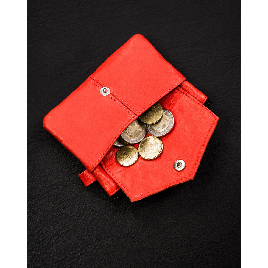 Kluczówka ze skóry naturalnej w pomarańczowym kolorze z kieszonkami na suwak