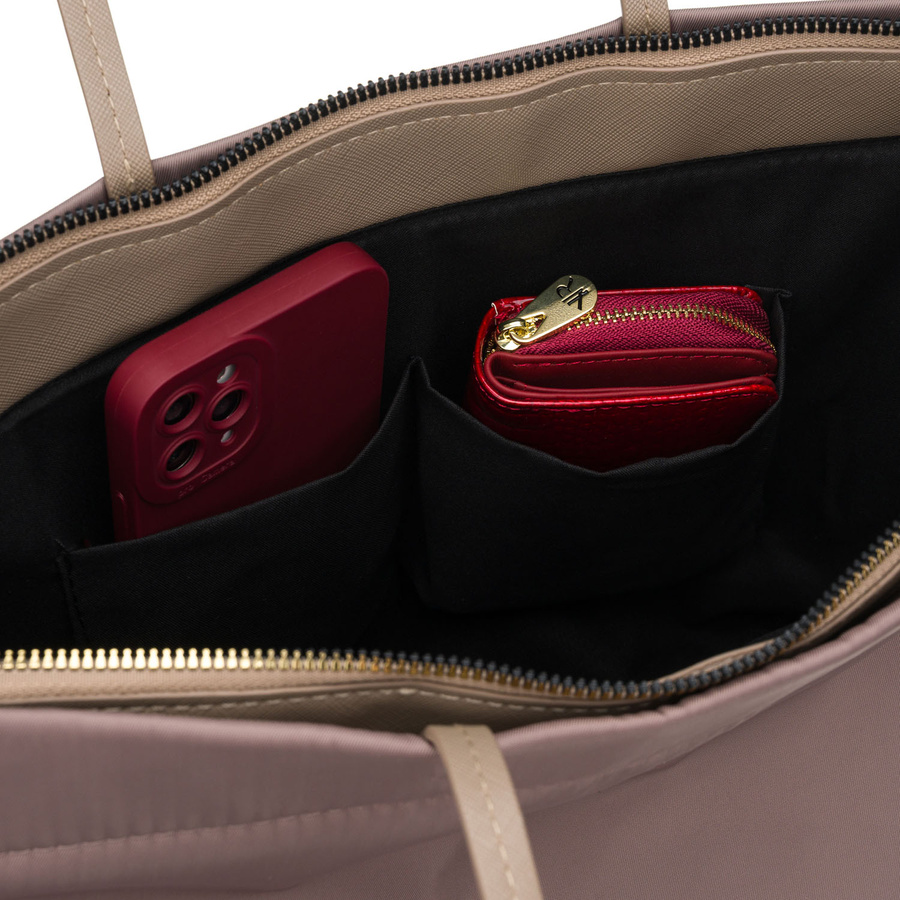 Shopperka damska z nylonu w beżowym kolorze zamykana klipsem magnetycznym - Peterson