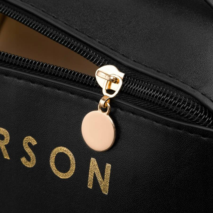 Duża, podróżna kosmetyczka damska ze skóry ekologicznej - Peterson