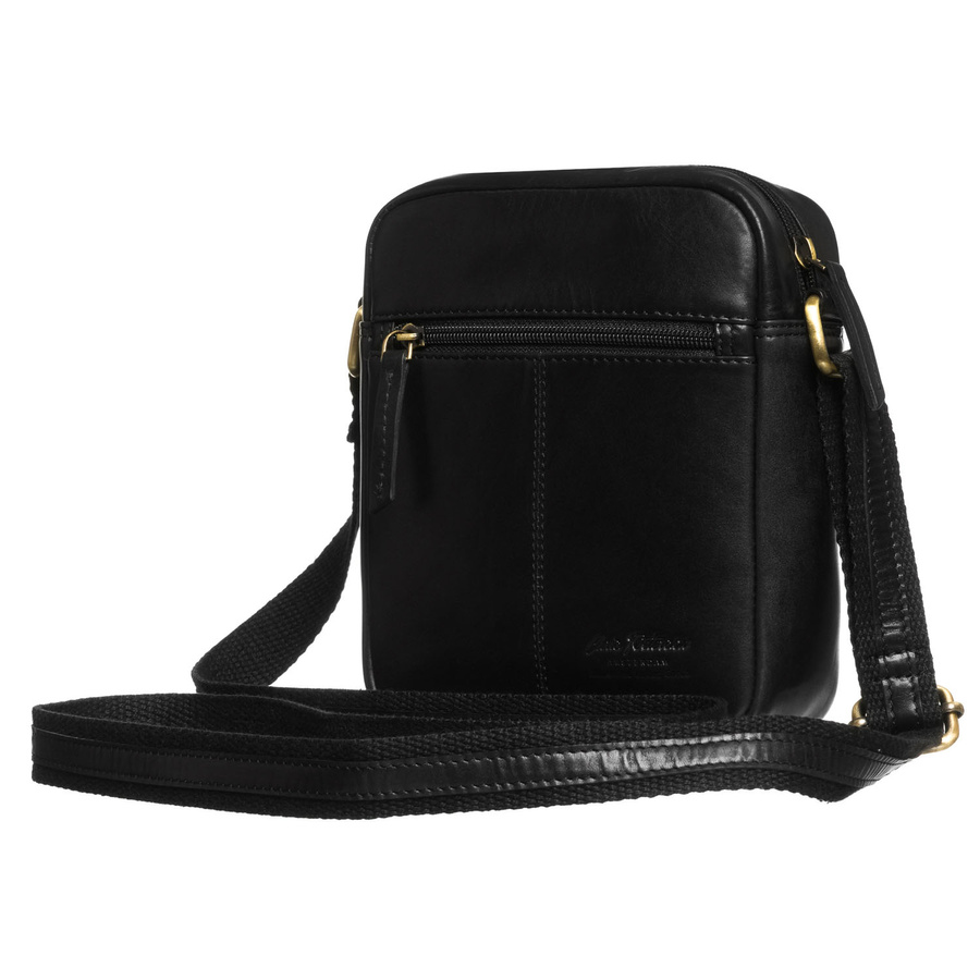 Czarna listonoszka męska ze skóry naturalnej zamykana suwakiem - Peterson