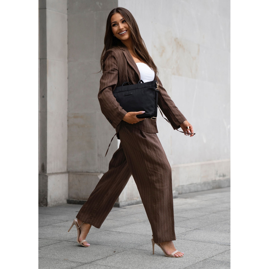 Czarna, duża shopperka damska z nylonu, mieszcząca format A4 i zamykana klipsem magnetycznym - Peterson