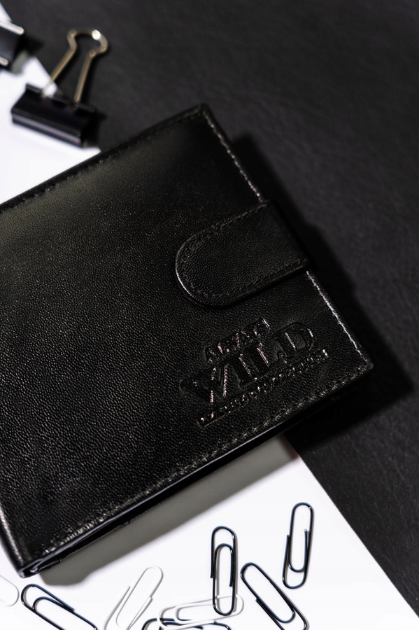 Klasyczny, poziomy portfel męski ze skóry naturalnej - Always Wild