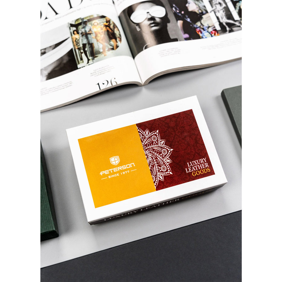 Czerwony portfel damski skórzany z dużą sekcją na bilon - Peterson