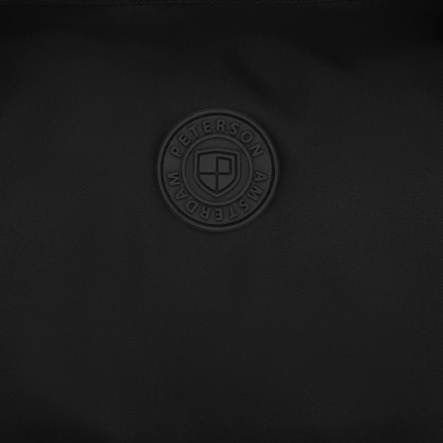 Damska torba treningowa z poliestru w czarnym kolorze zamykana suwakiem - Peterson
