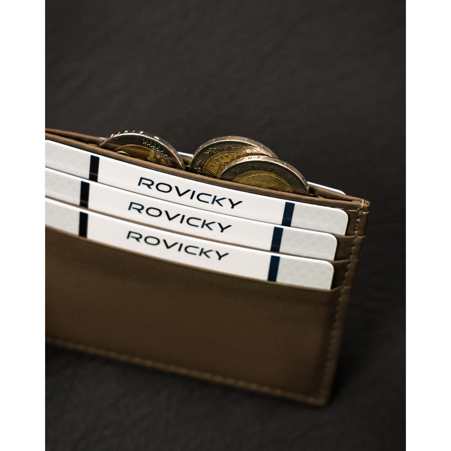 Etui na karty ze skóry naturalnej w ciemno beżowym kolorze