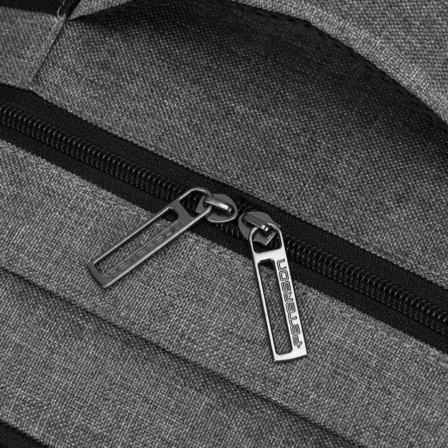 Podróżny plecak z poliestru w szarym kolorze, wyposażony w dopinany pasek - Peterson