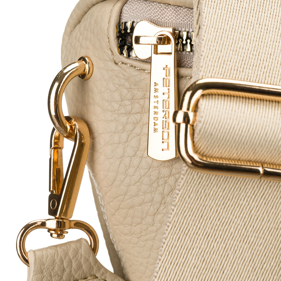 Saszetka damska w beżowym kolorze wykonana ze skóry ekologicznej, zamykana suwakiem - Peterson