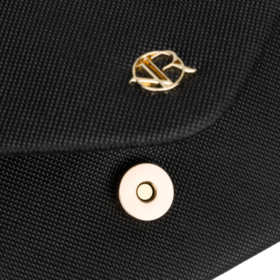 Czarna, brokatowa kopertówka damska wykonana z tkaniny syntetycznej - Rovicky