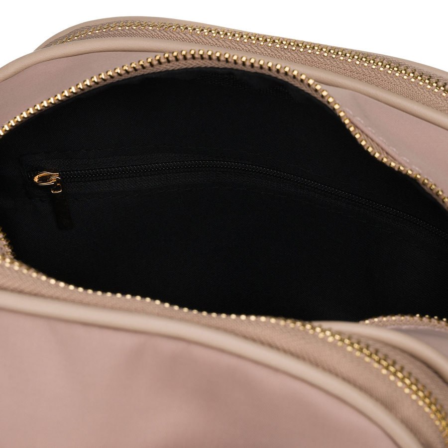 Różowa, nylonowa listonoszka damska zamykana suwakiem i klipsem magnetycznym - Peterson