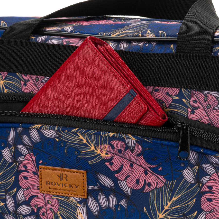Torba podróżna wyposażona w dopinany pasek i zewnętrzną kieszeń zapinaną suwakiem - Rovicky