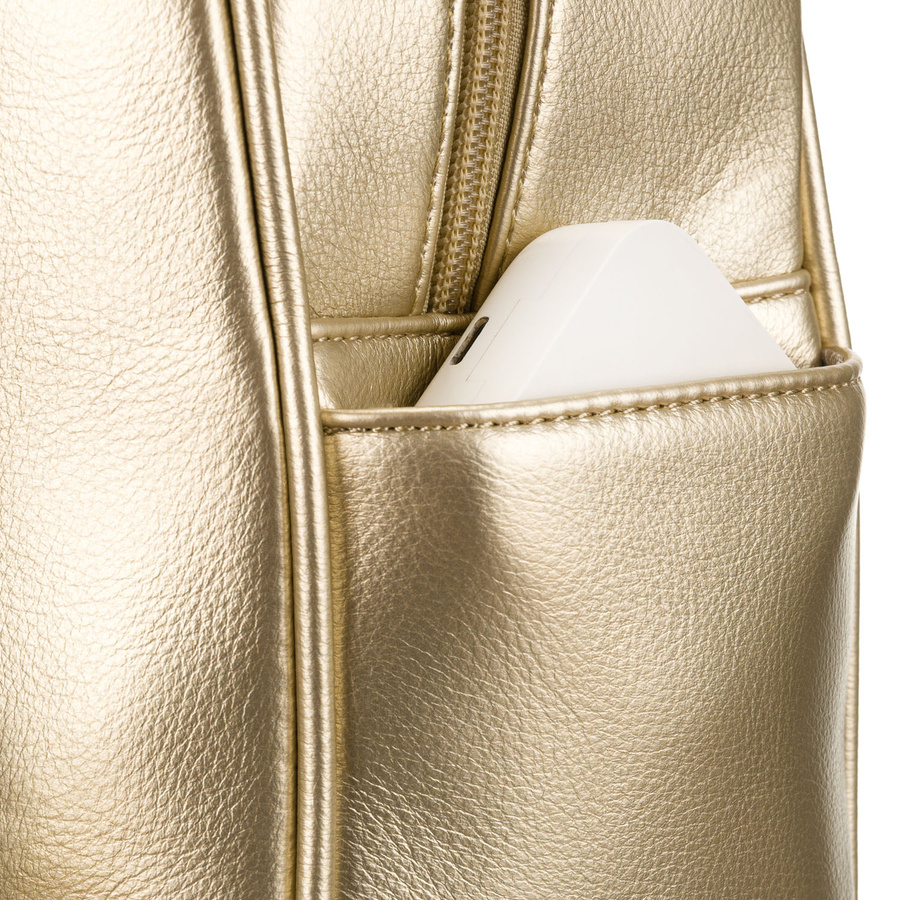 Złoty pikowany błyszczący plecak damski ze skóry ekologicznej mały Peterson