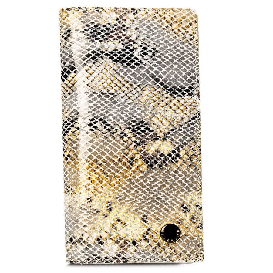 Skórzany portfel damski na magnes z fakturą imitującą skórę węża w beżowym kolorze - Peterson