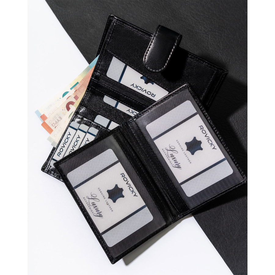 Skórzany, czarny portfel męski z zapięciem i systemem RFID - Rovicky