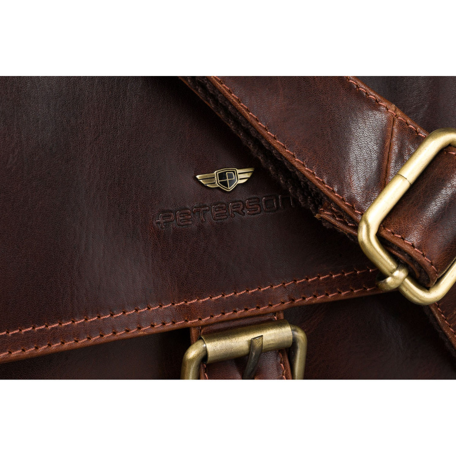 Skórzana torba męska w brązowym kolorze z klapką - Peterson