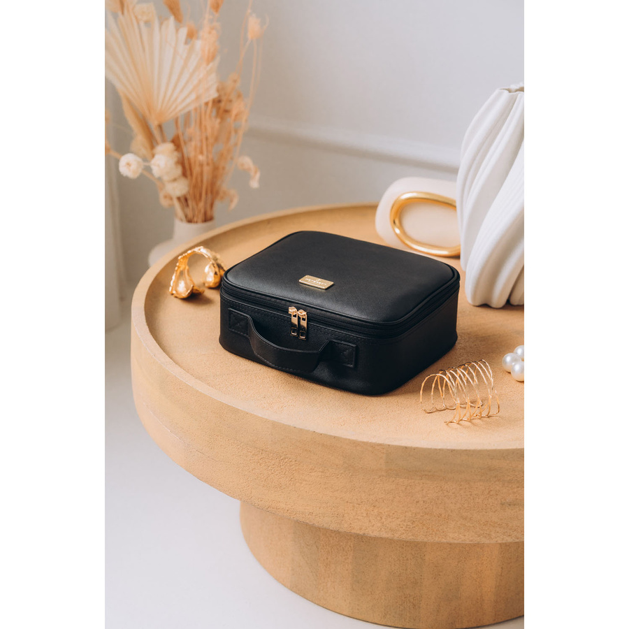 Czarna szkatułka na biżuterię wykonana ze skóry ekologicznej, zamykana suwakiem - Peterson